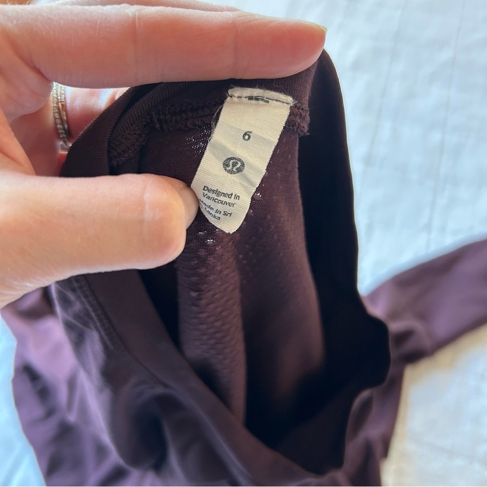 Lululemon Swiftly Breathe Long Sleeve - Picture 6 of 6